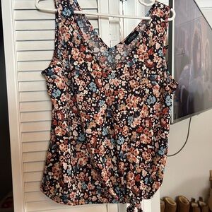 Women’s eclipse top, size medium